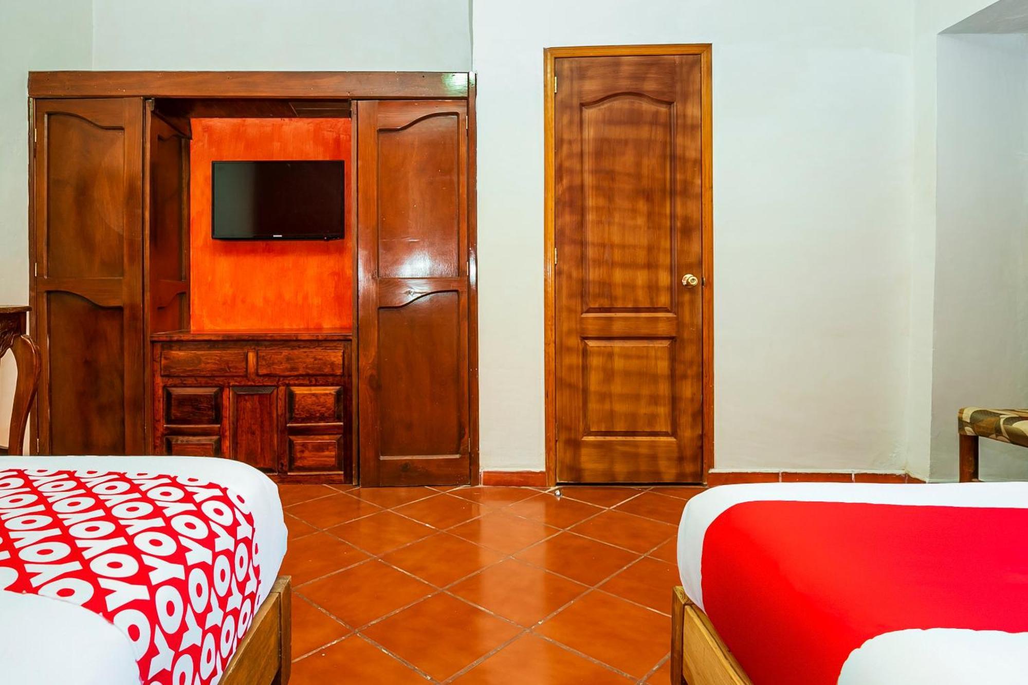 Oyo Posada De Los Angeles, Pátzcuaro Exterior foto